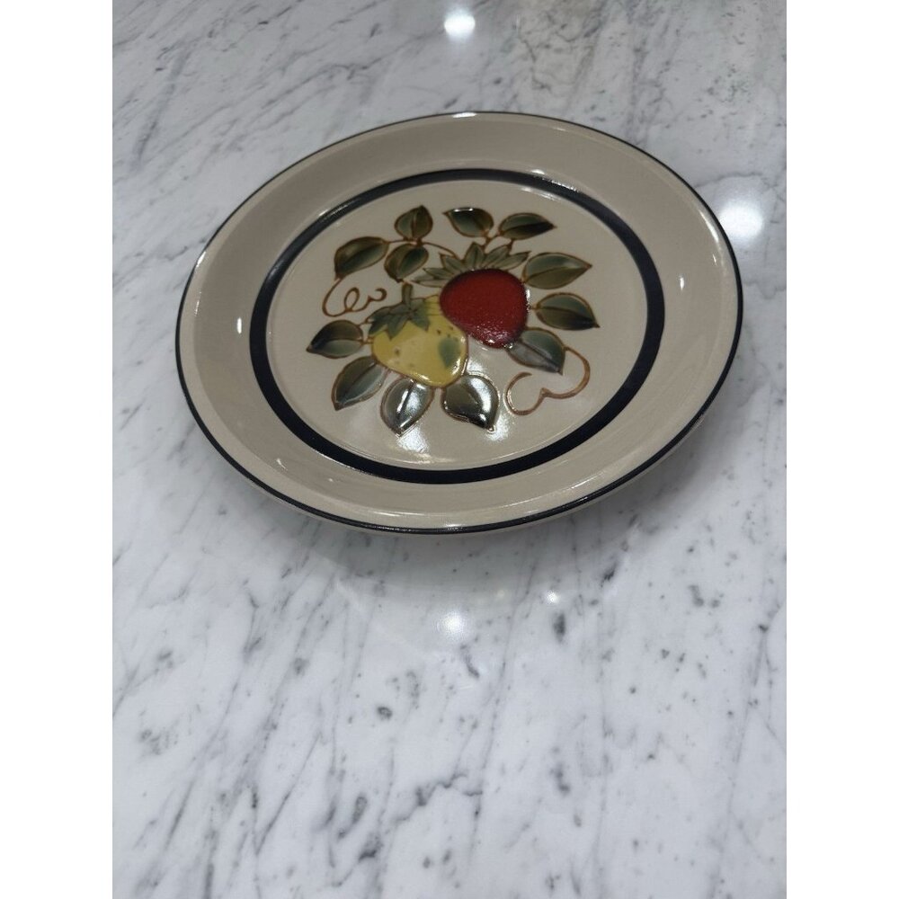 Vintage 70s Sears 4112 Strawberries Freezer to Oven Stonewar 12” Plate - Picture 4 of 4